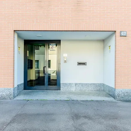 Апартаменты Certosa Charm - Private Parking By Innstay *