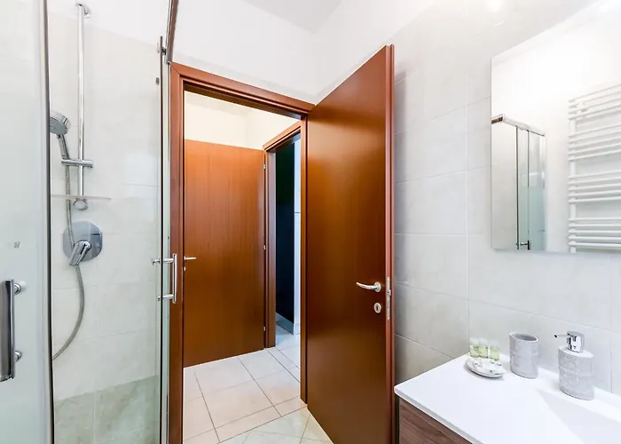 Apartamento Certosa Charm - Private Parking By Innstay *