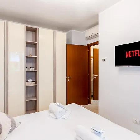 Certosa Charm - Free Garage Parking By Innstay Milán
