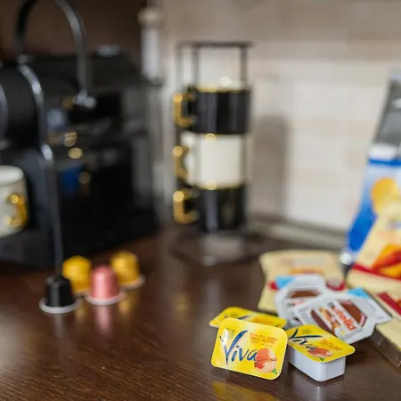 Apartamento Certosa Charm - Free Garage Parking By Innstay